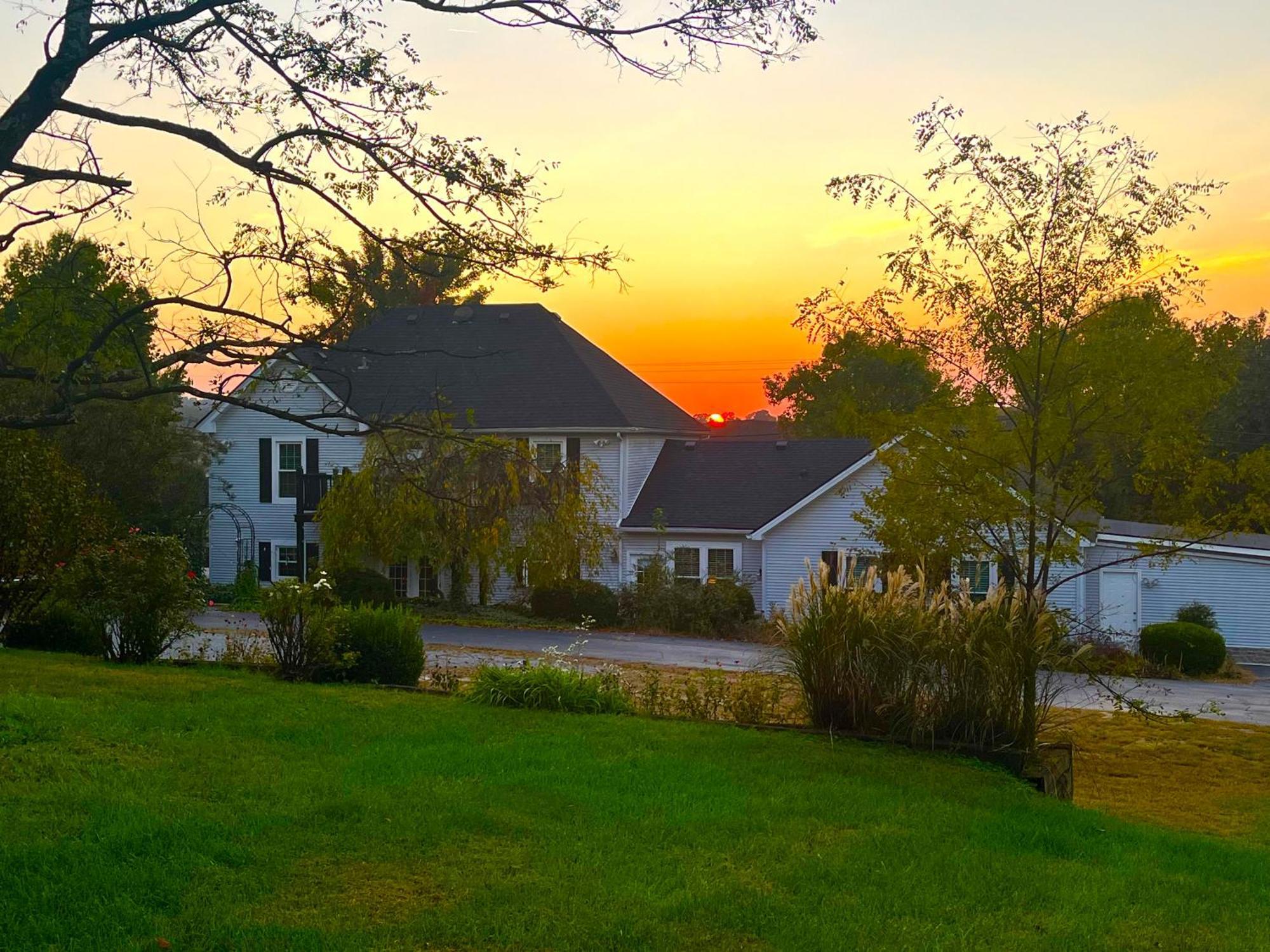 Loretto Hill House Bed And Breakfast מראה חיצוני תמונה