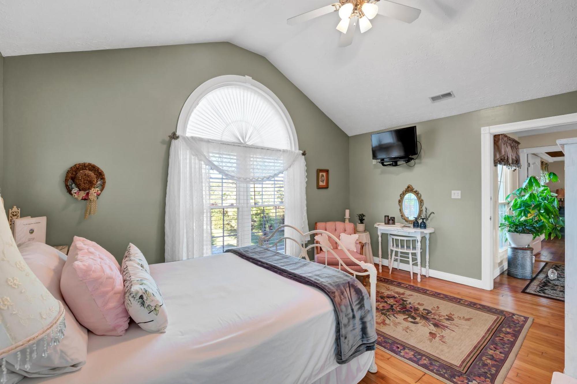 Loretto Hill House Bed And Breakfast מראה חיצוני תמונה