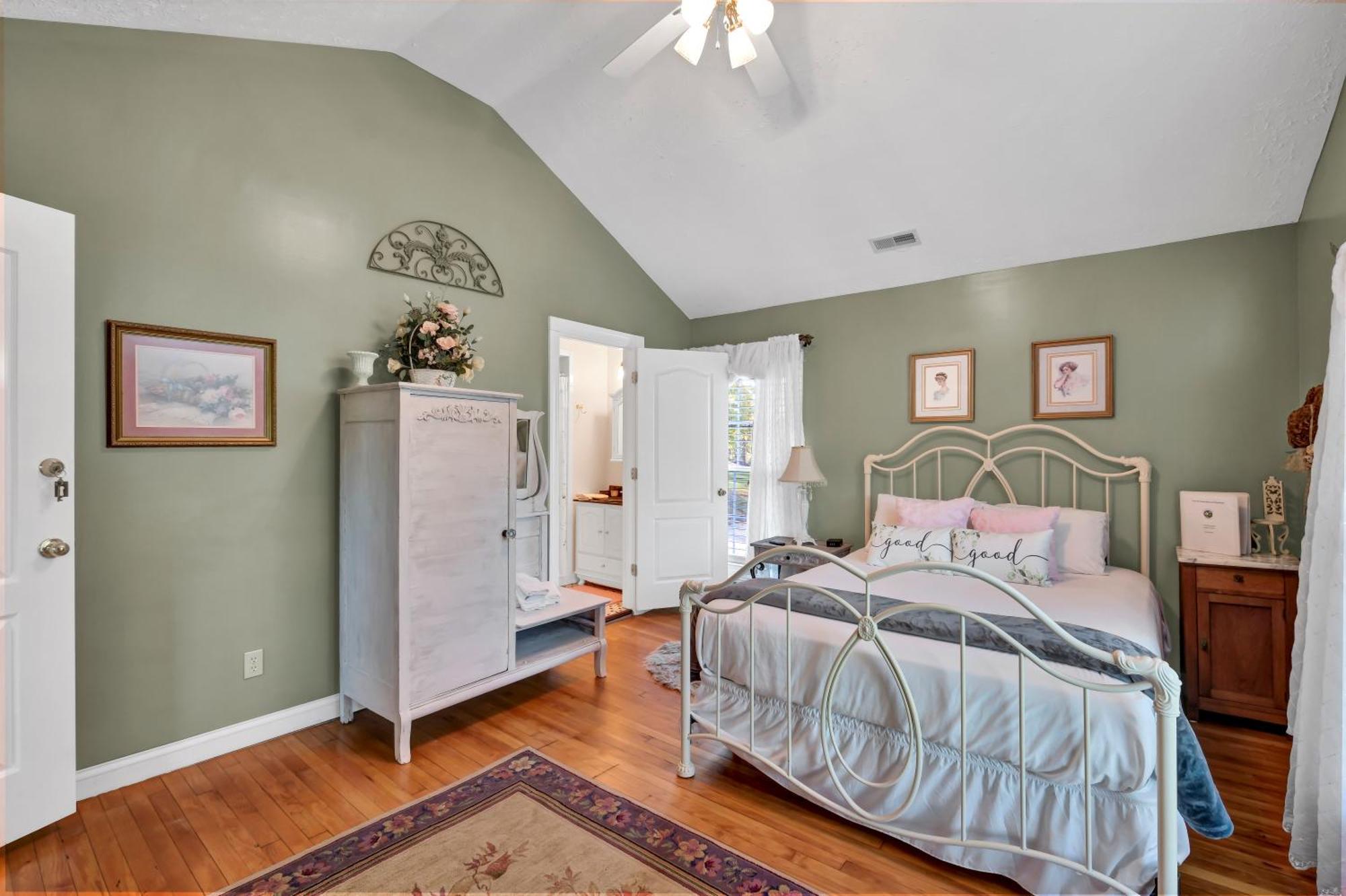 Loretto Hill House Bed And Breakfast מראה חיצוני תמונה