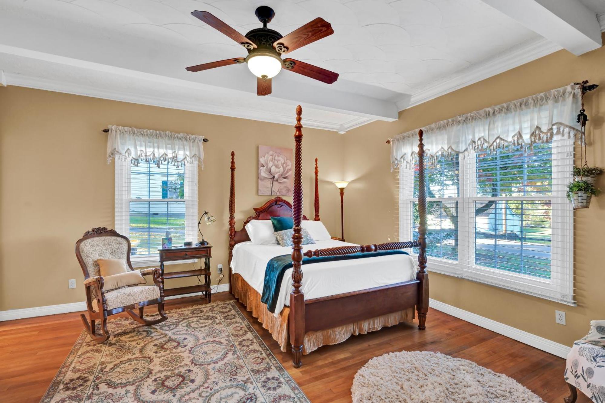 Loretto Hill House Bed And Breakfast מראה חיצוני תמונה